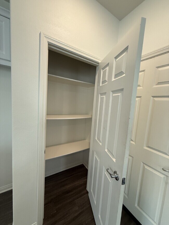 Building Photo - This beautiful home is on corner lot and with energy efficient features including solar.  New flo...