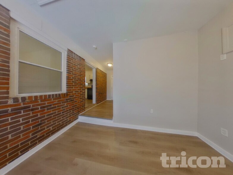 Building Photo - 101 Netherland Dr