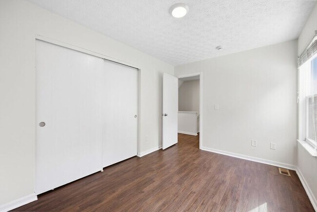 Building Photo - 8245 Crete Ln