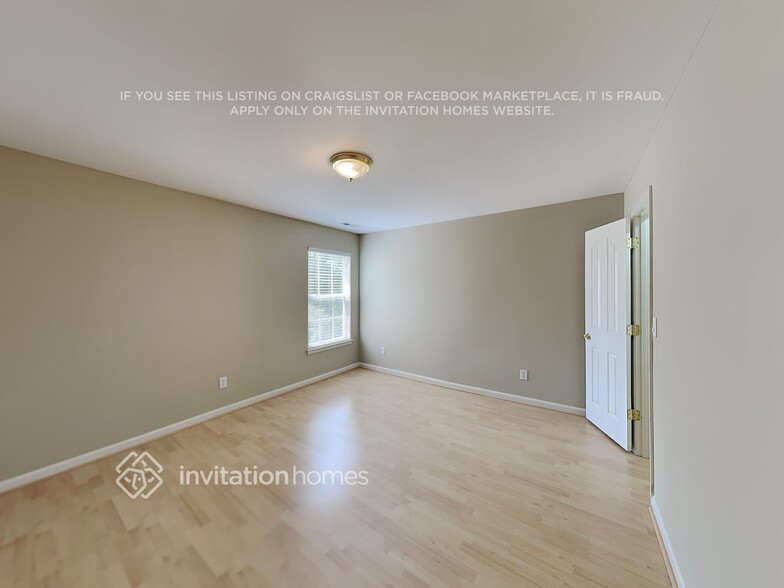 Building Photo - 6800 Charter Hills Rd