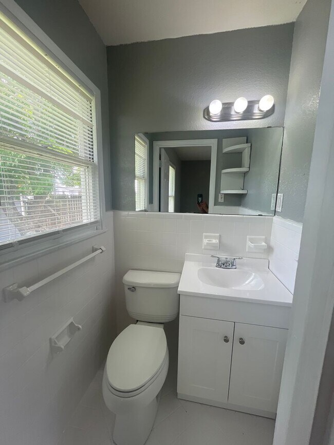 Building Photo - 4501 Moravian Dr