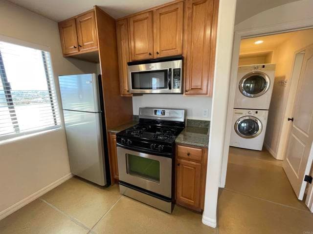 Building Photo - 12465 Hillpoint Ct
