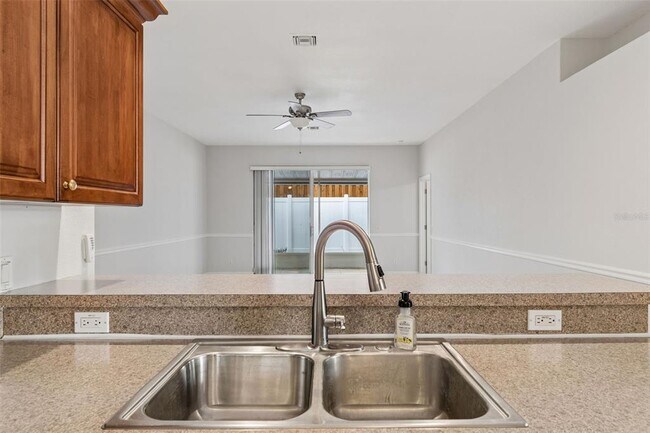 Building Photo - 1208 DR Martin Luther King JR Street North