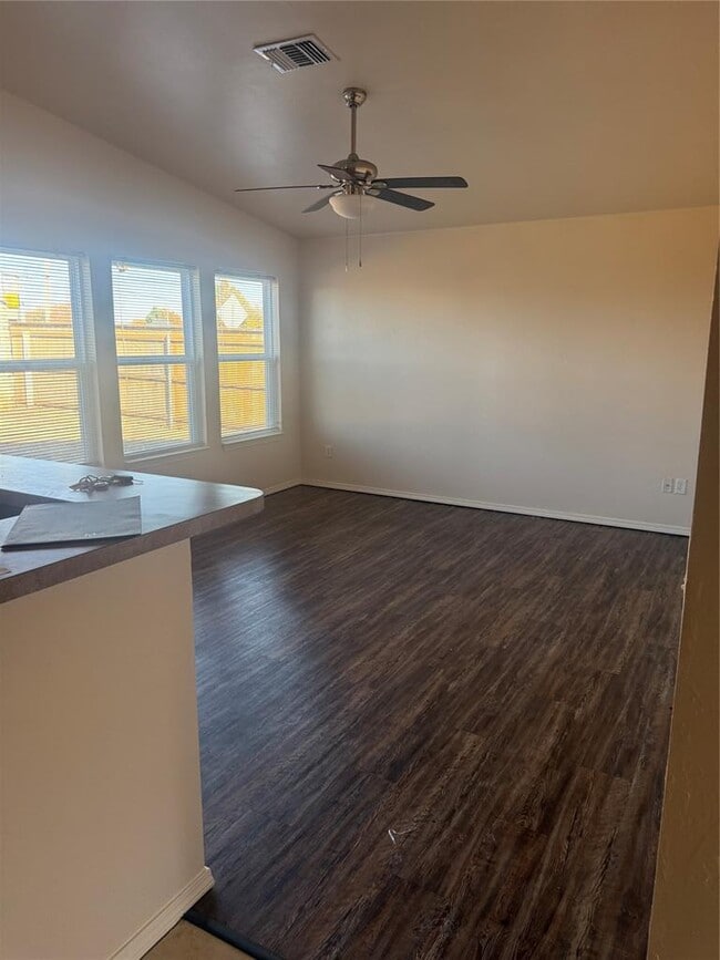 Building Photo - 1609 NW 150th Terrace