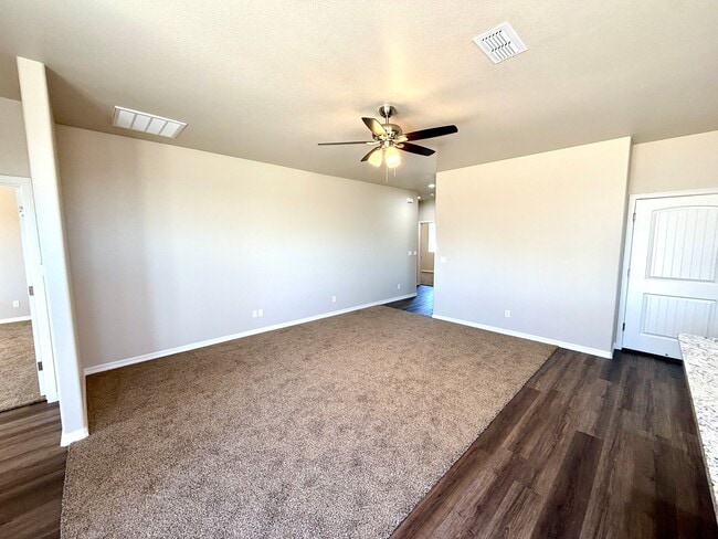 Building Photo - 3572 Charleston Loop
