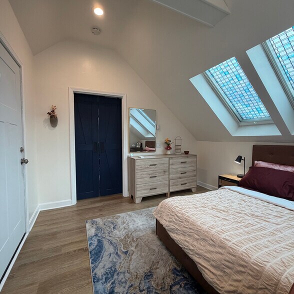 Building Photo - 12 Ludlow St