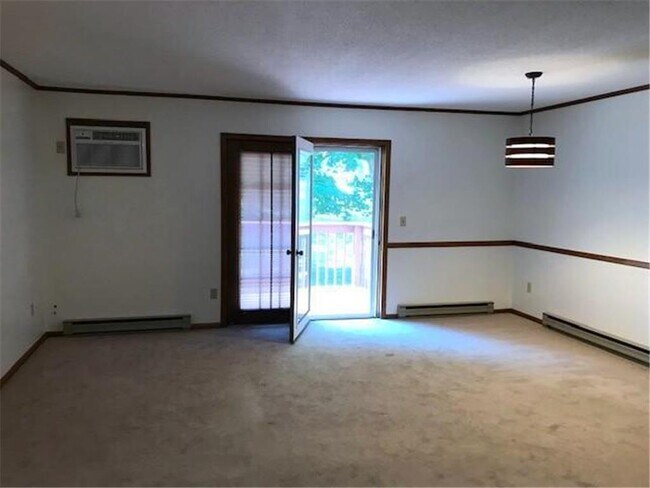Building Photo - 1007 W Depue Ave