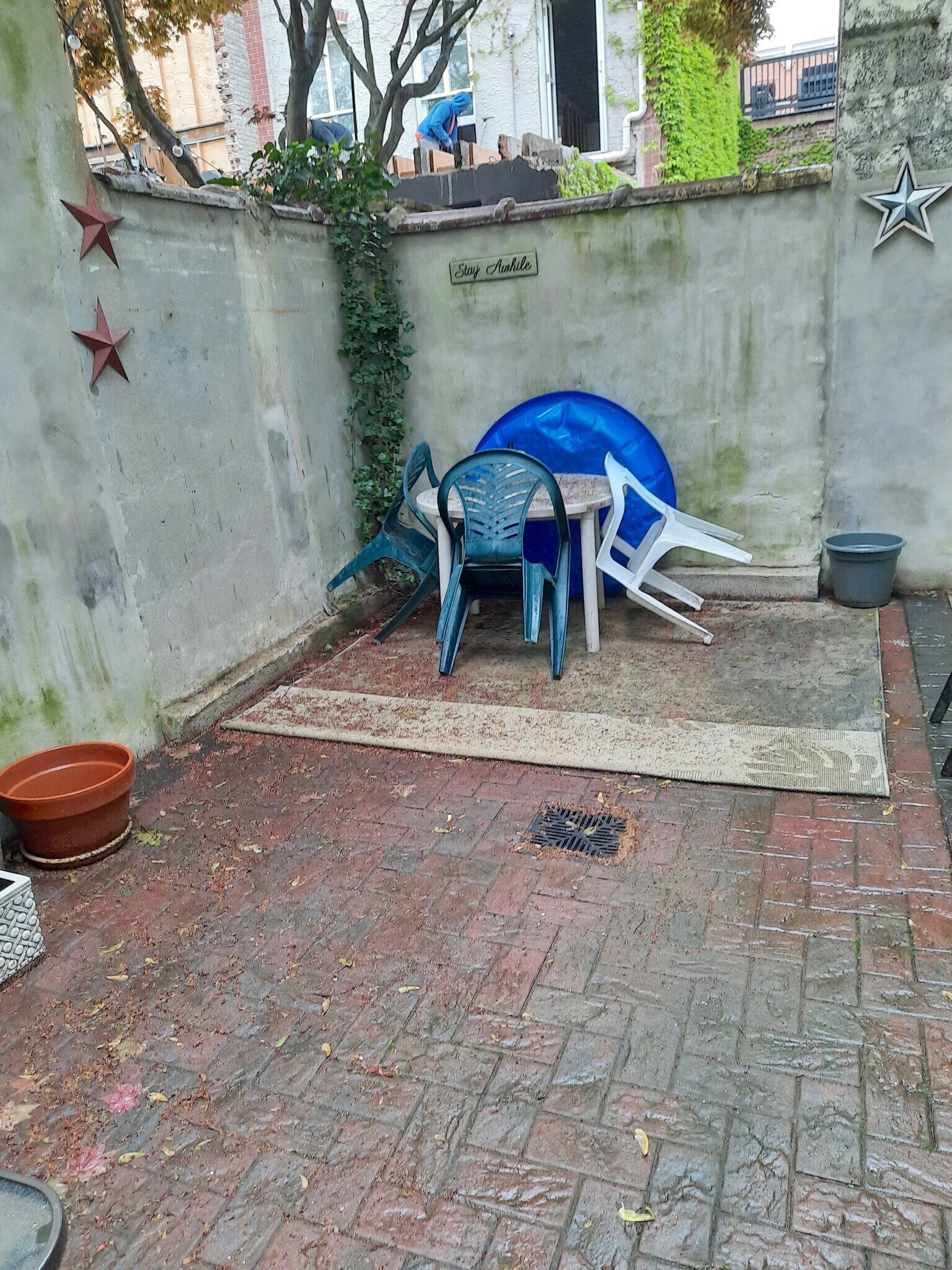 Common yard - 158 6th St