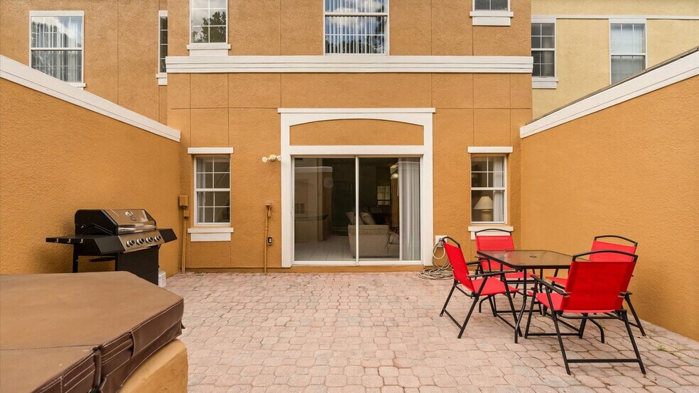 Building Photo - 4754 Vero Beach Pl