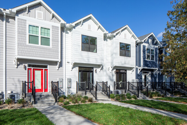 Primary Photo - Legacy Townhomes