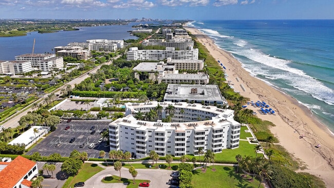 Building Photo - 2850 S Ocean Blvd
