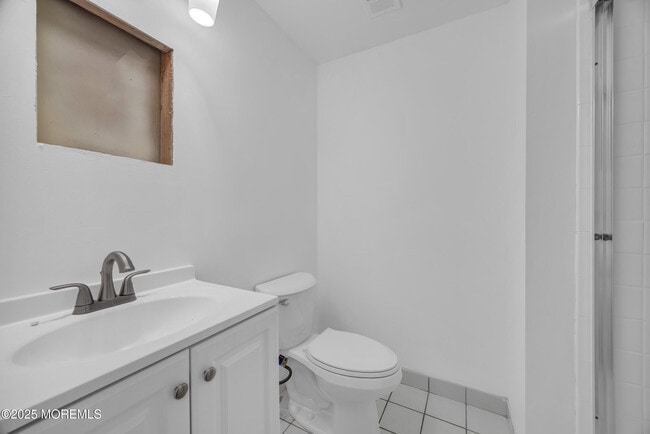 Building Photo - 107 Old Bridge Dr