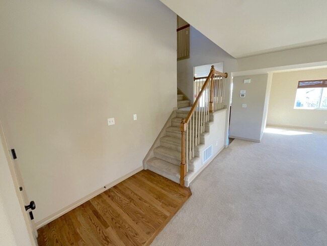 Building Photo - 4 Bedroom Home Available Near Barnes Rd & ...