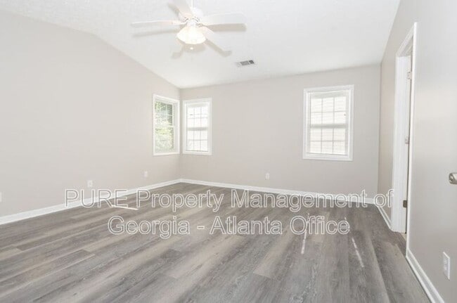 Building Photo - 3107 Waterford Ct