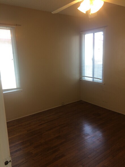 Building Photo - 2240 Euclid Ave