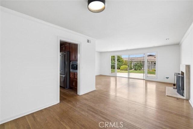 Building Photo - 1430 Mariners Dr