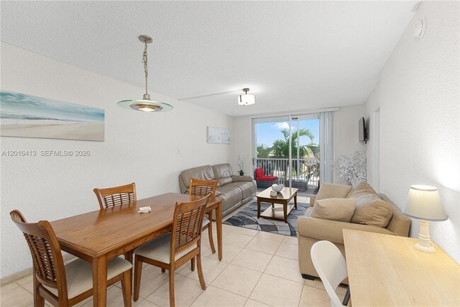 Building Photo - 1391 S Ocean Blvd