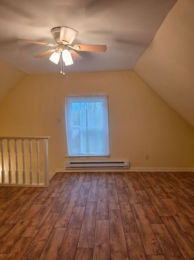 Building Photo - Large yard and quiet location in Findlay