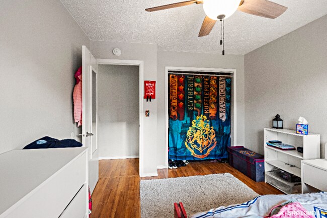 Building Photo - 9202 Cam Island Cir