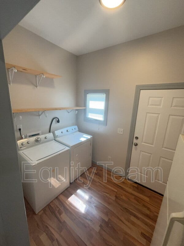 Building Photo - 27 Ferndale Ave