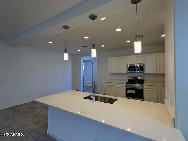 Primary Photo - 16846 W Las Palmaritas Dr