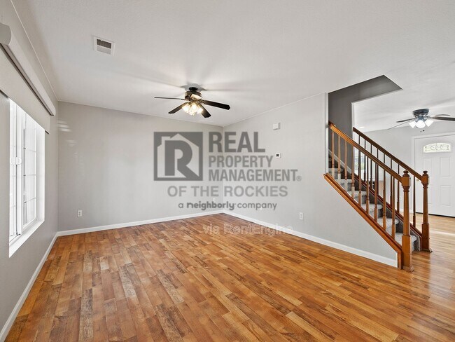 Building Photo - 6803 Brittany Dr