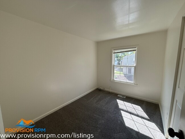 Building Photo - 1890 Arwell Ct