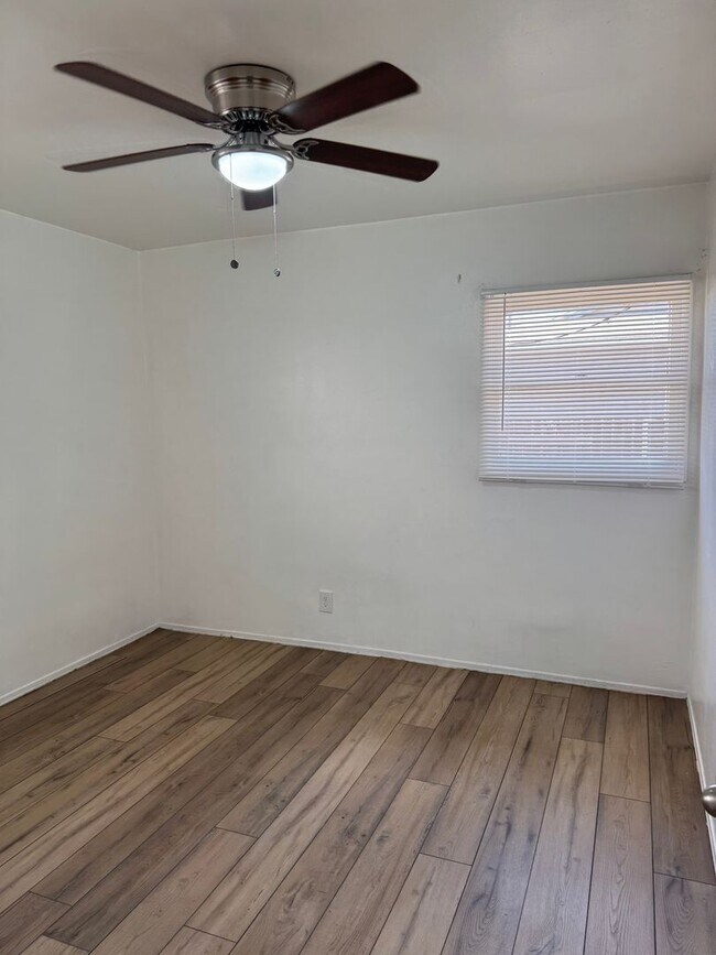 Building Photo - 6632 Indiana St