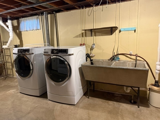 Building Photo - 220 May St