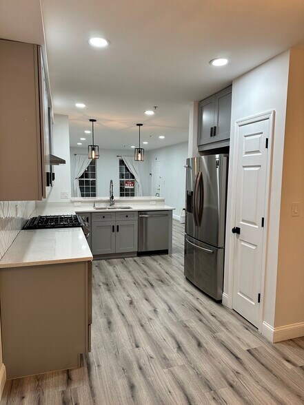 Building Photo - 1550 Northern Neck Dr