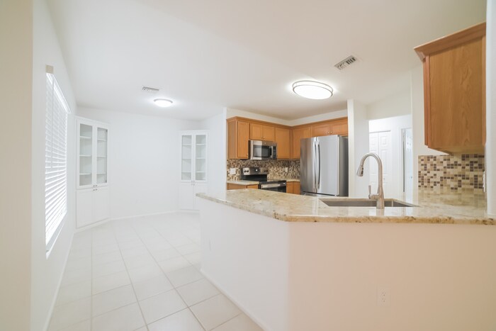 Building Photo - 17404 E Oro Grande Dr