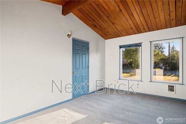 Building Photo - 20817 3rd Ave W