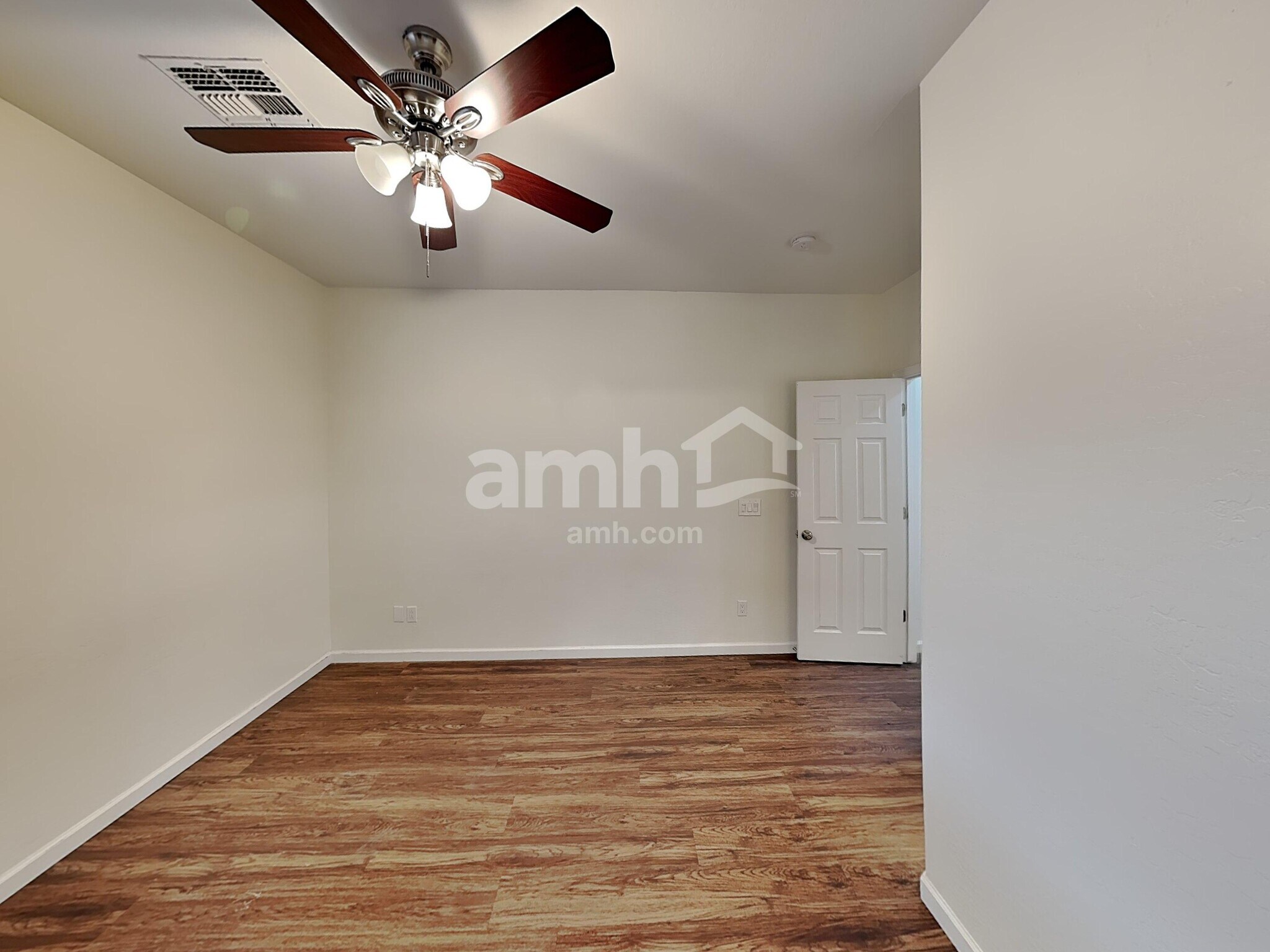 Building Photo - 15355 W Port Au Prince Ln