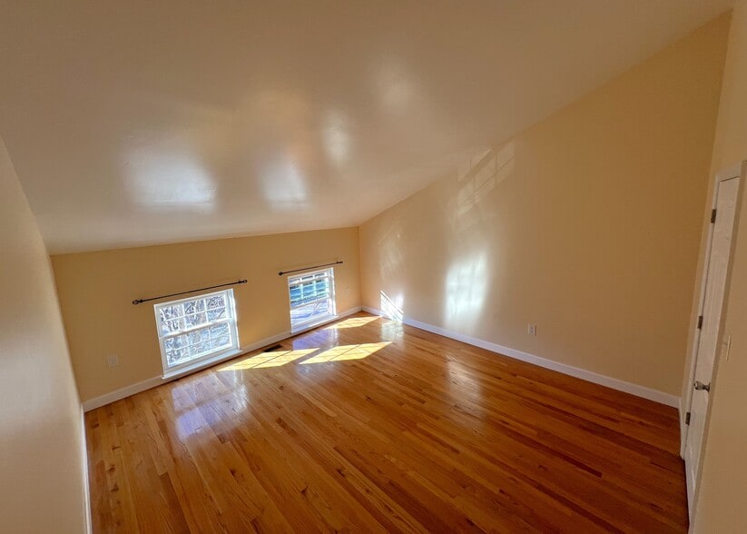 3rd Floor Front Bedroom - 105 N Ann St