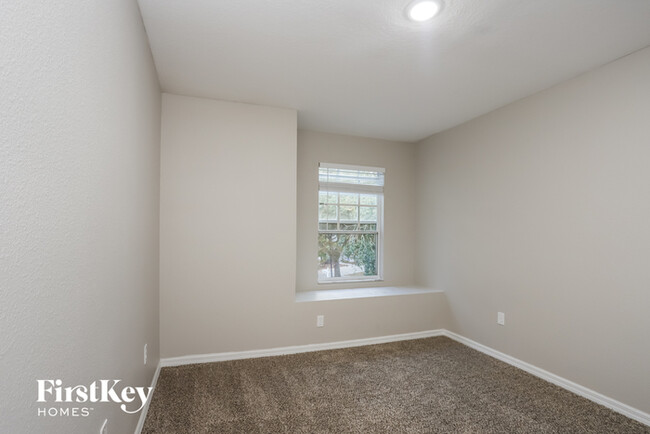 Building Photo - 616 Sunset Beach Ct