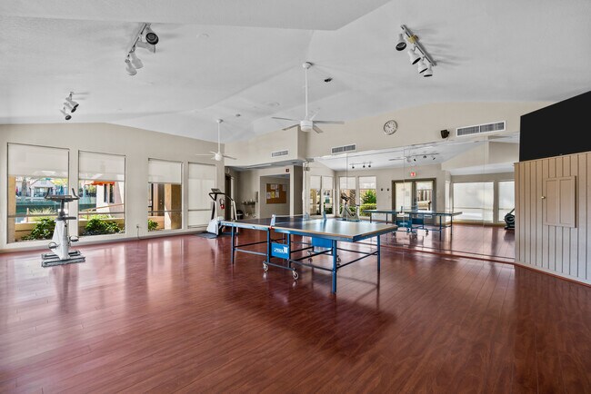 Building Photo - 9708 E Via Linda