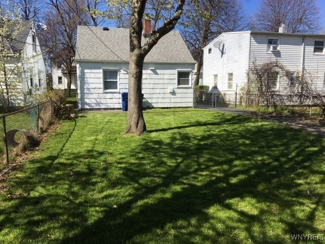 Building Photo - 152 Tyler St