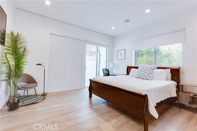 Building Photo - 12148 Travis St