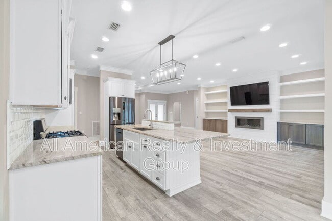 Building Photo - 52 Okahatchee Cir SE