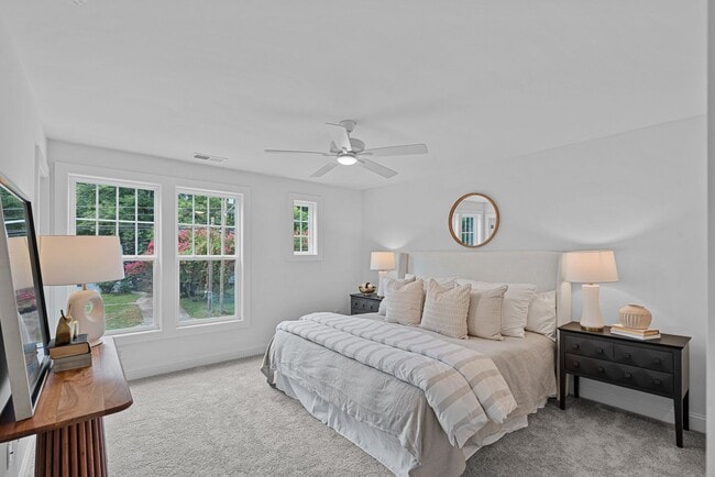 Building Photo - Minutes to Uptown, NoDa & Camp North End