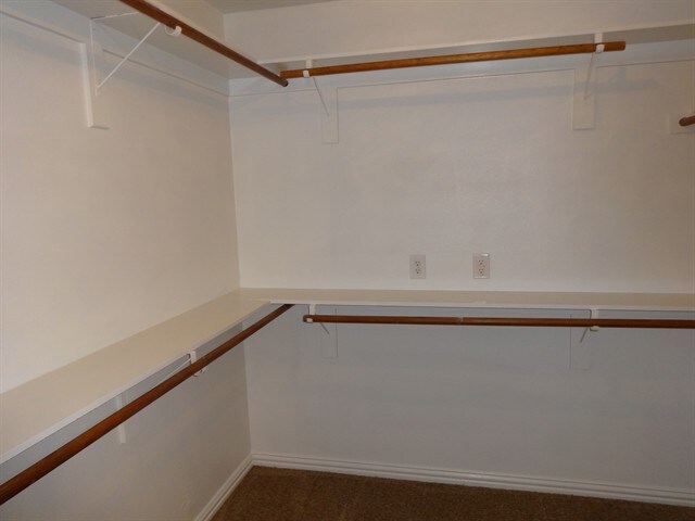 Building Photo - 408 Channel View Ct