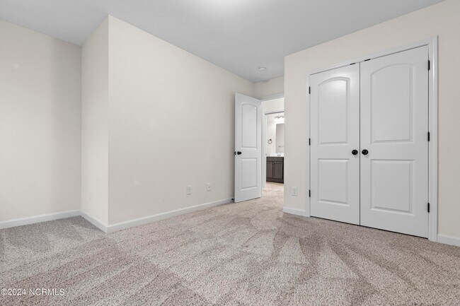 Building Photo - 200 Mia Ct