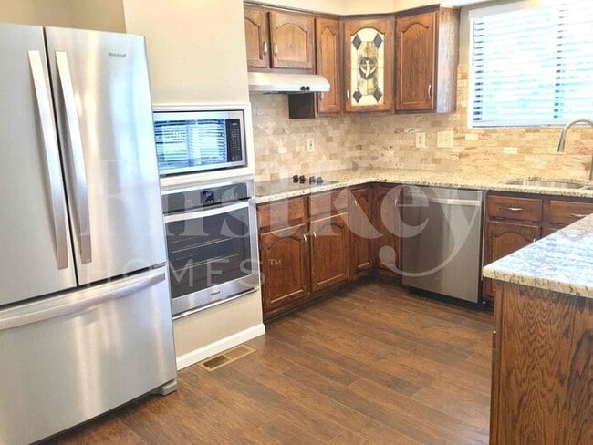 Building Photo - 15426 Cousteau Dr