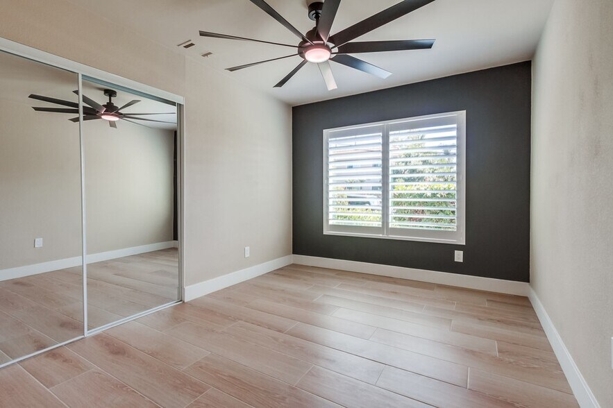 Building Photo - 1204 Palomar Pl