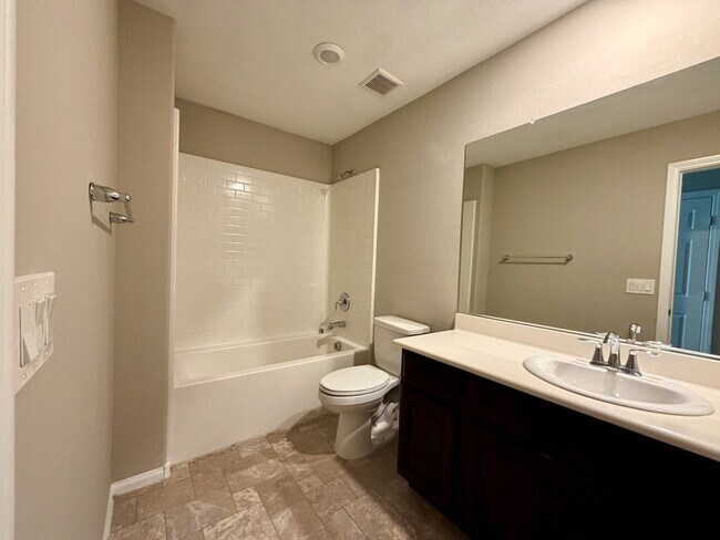 Building Photo - TWO STORY 3 BED 2.5 BATH HOME WITH SOLAR.