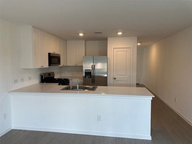 Building Photo - 6209 Alder Crk Dr
