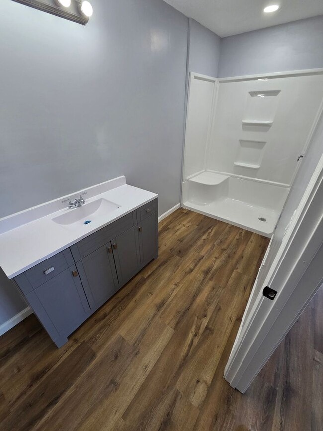 Building Photo - 4741 Welcome Ave N