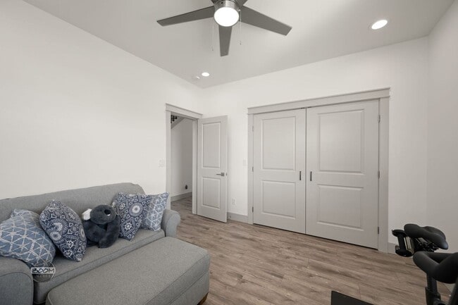 Building Photo - Premium 4BR Rental in The Ranch | Stunning Mountain Views | Easy Community Location | Automatic G...