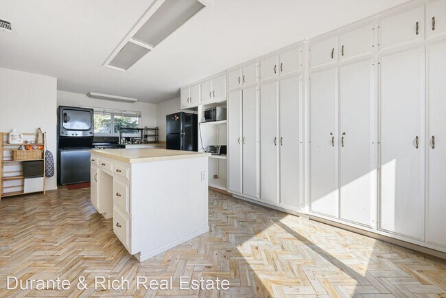 Building Photo - 2 br, 1 bath House - 1157 Via Conejo ADU