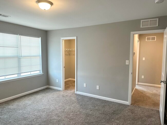 Building Photo - 2601 Hailey Rose Way